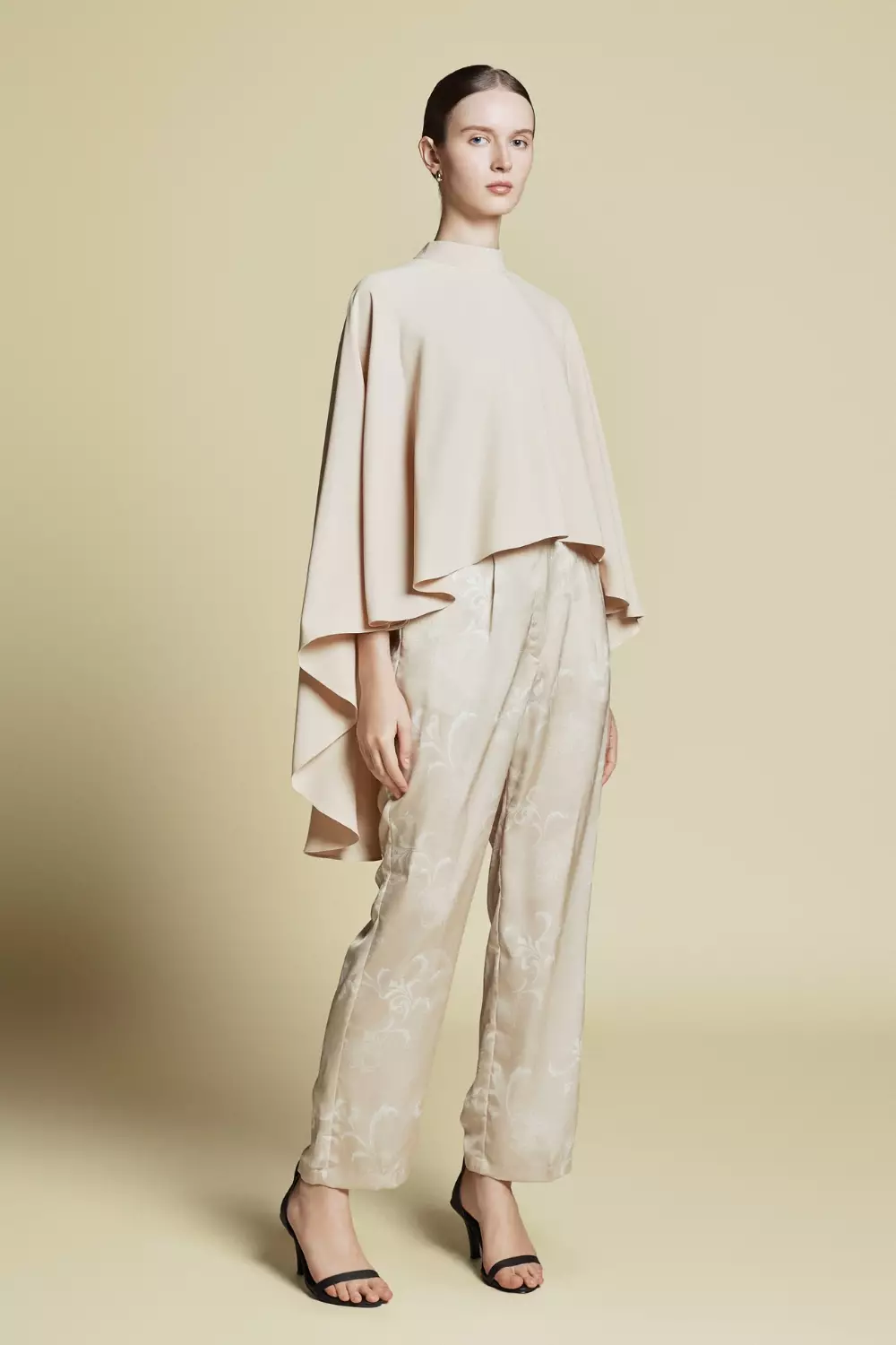 DEMURE&CO - Cropped Cape Set in Crepe de Chine Cream