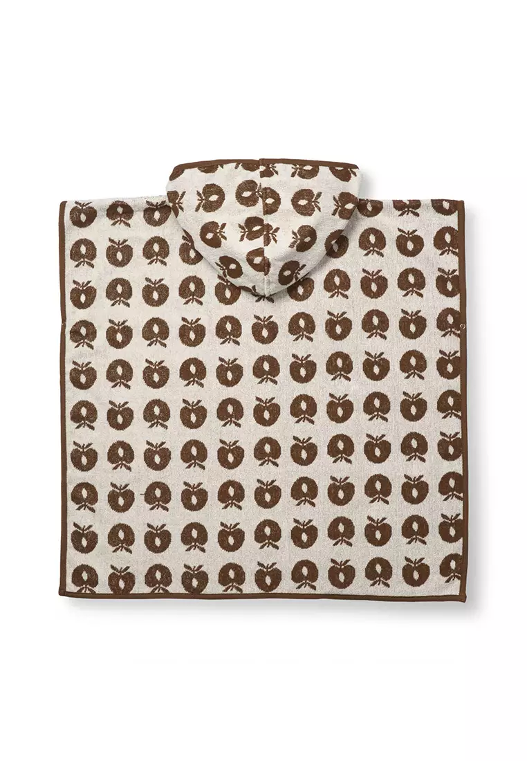 Towel poncho with apples