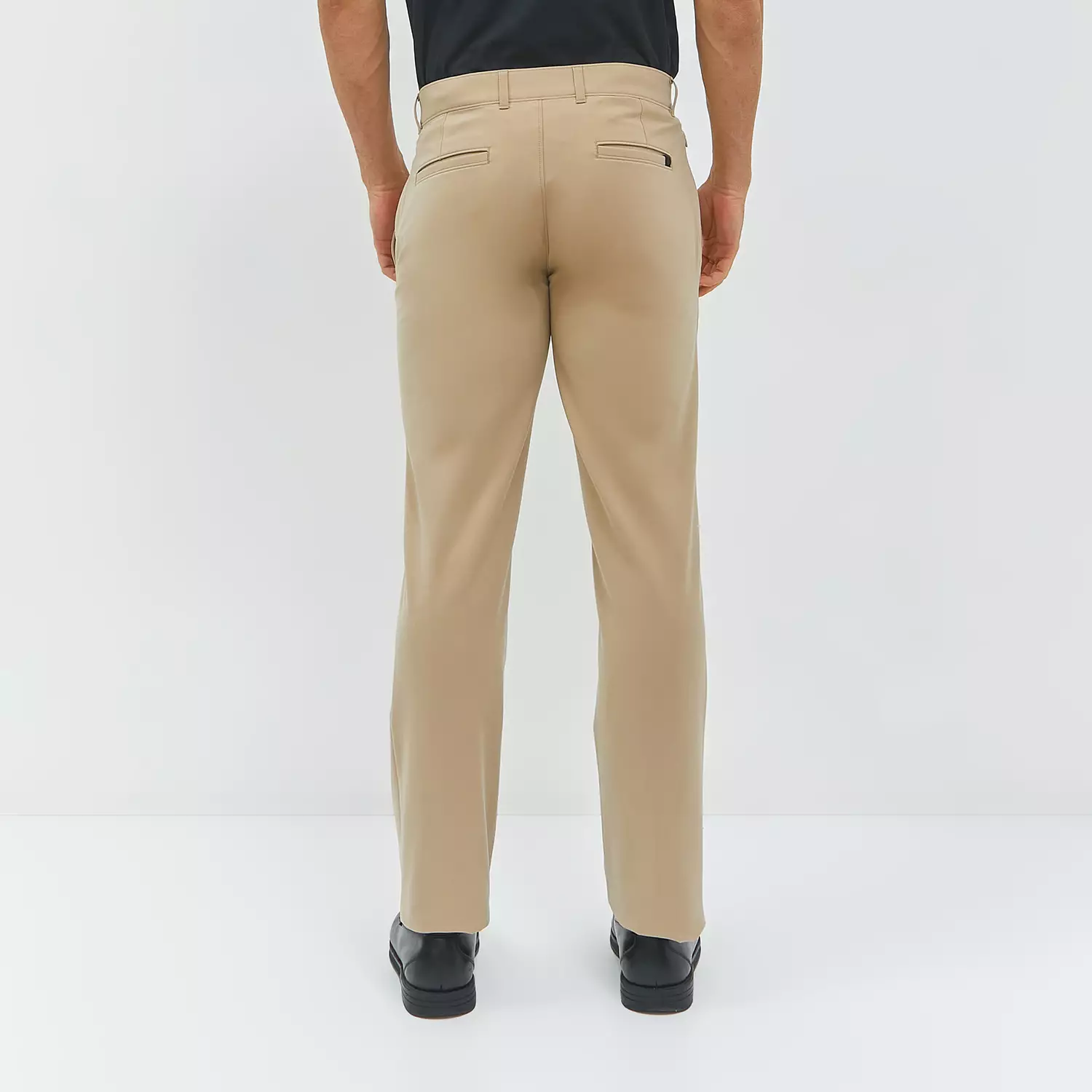 Jobb Kenzio Celana Panjang Comport Fit Beige Warna Beige