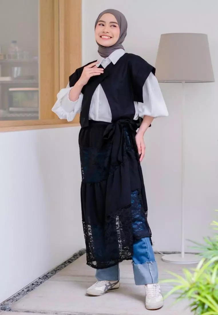 Layer Lace Skirt - Black M19072 R73S1