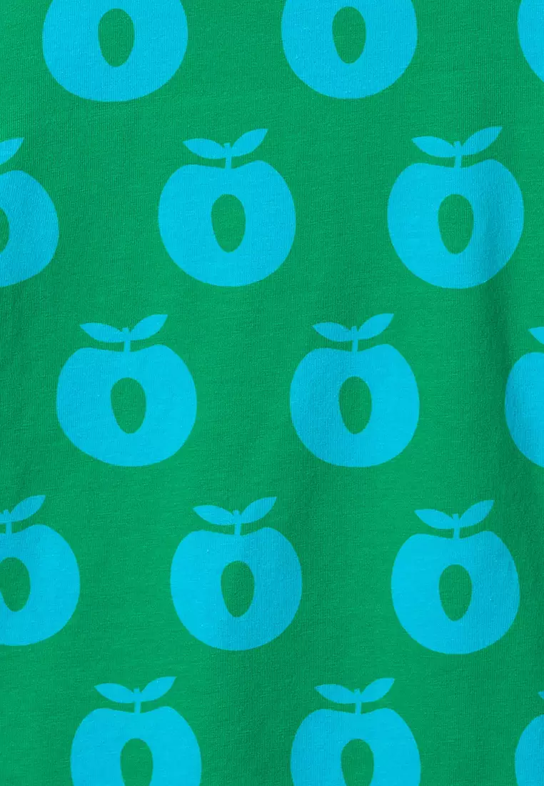 T-shirt with apples