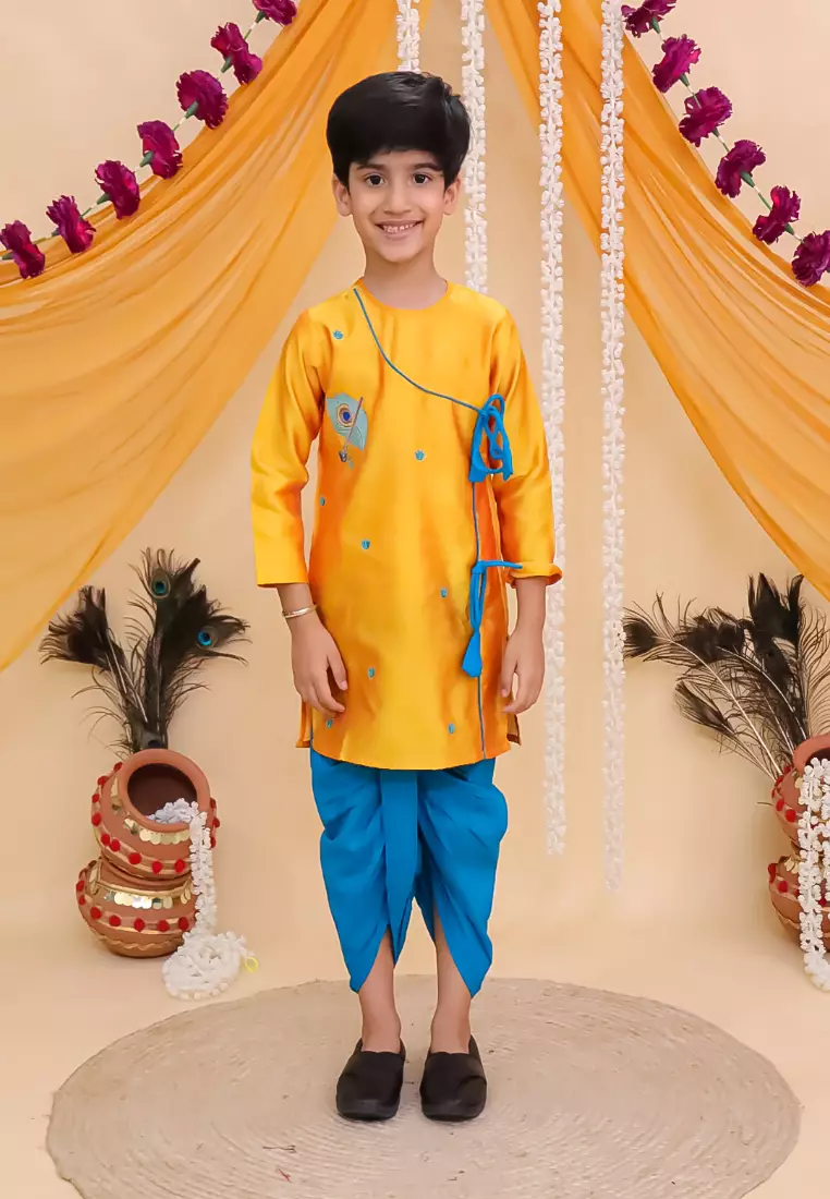 The Mom Store Vrindavan Vibe 刺绣男童 Dhoti 库尔塔套装 - 黄色