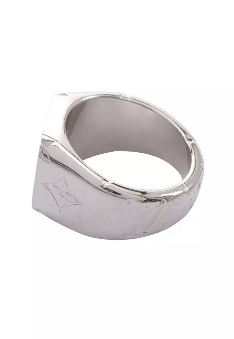 LOUIS VUITTON Pre loved LOUIS VUITTON signet ring monogram ring