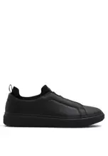 Black/Black