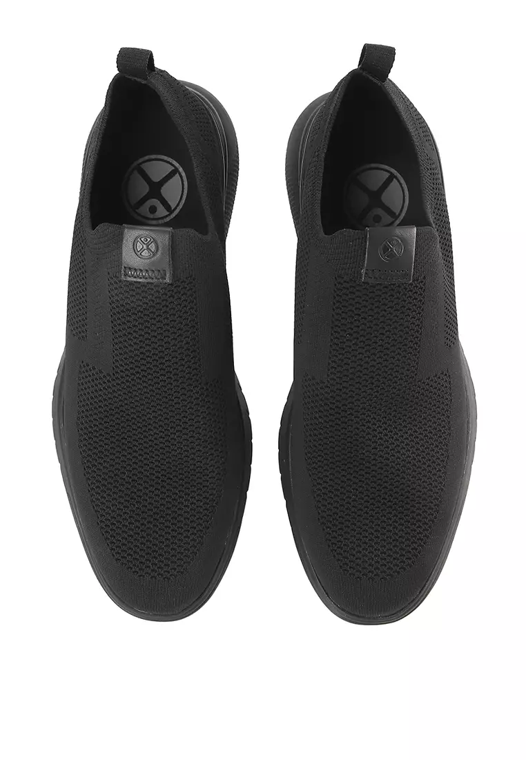 Advance Knit Slip On