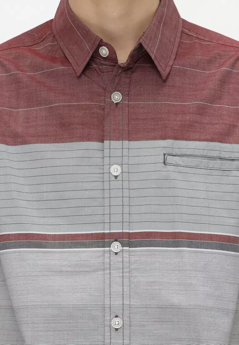 POLICE Kemeja Border Printing Abu Regular Fit Pria