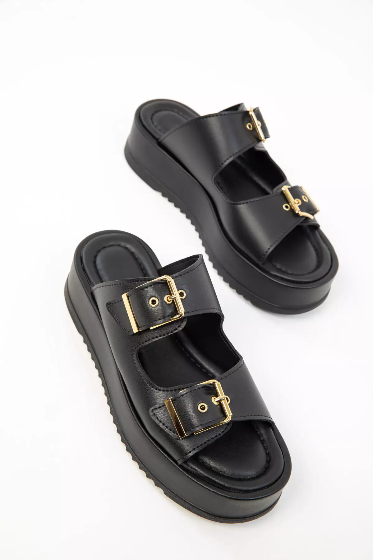 Women's Black Slippers 20251