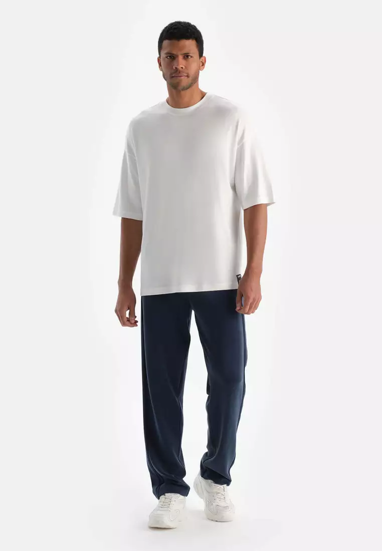 Off White T-Shirt, Sea Print, Crew Neck, Oversize, Short Sleeve Activewear for Men