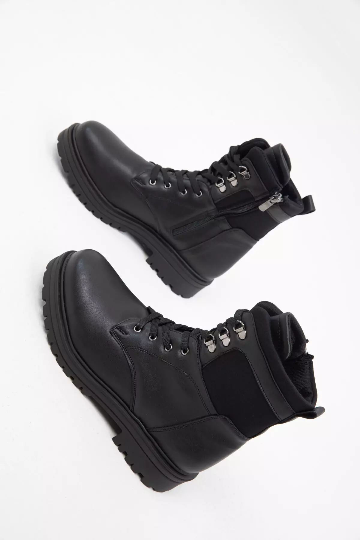 Women's Black Boots - 2004 Model Bootie