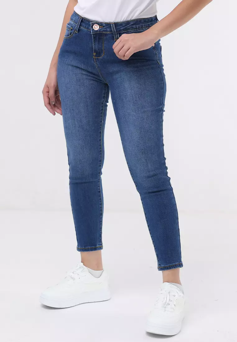 Slim And Cropped Low Waist Jeans