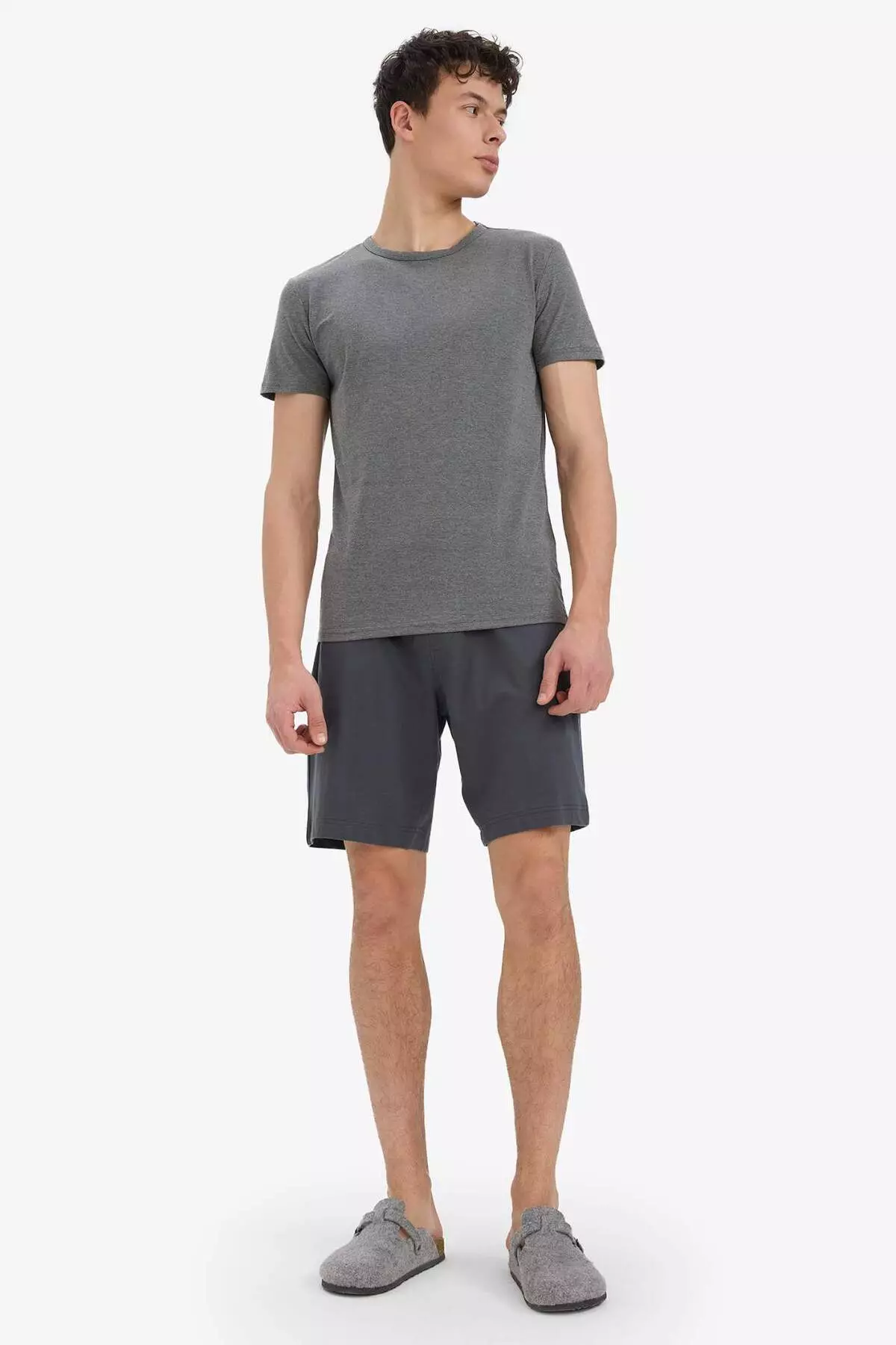 Slim Fit Slim Fit Crew Neck Top L4885Az25Sp