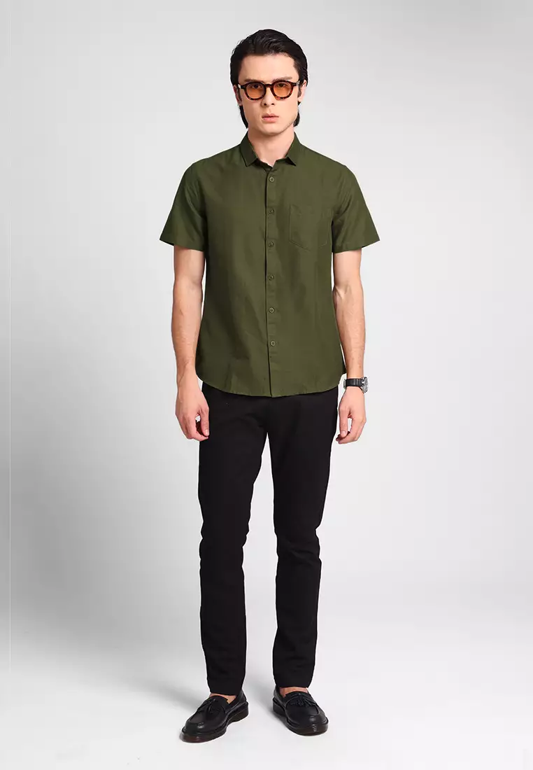 Manzone Kemeja Lengan Pendek Pria Slim Fit Kobe - Olive