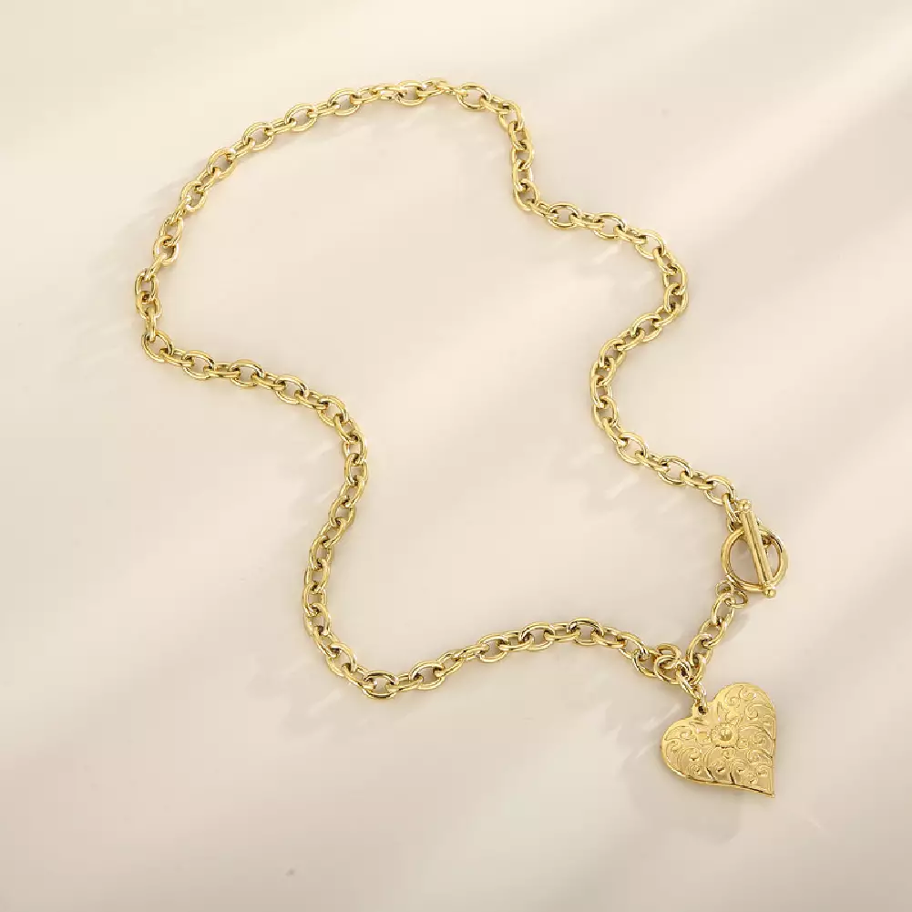 Glamorousky Gold 316L Pattern Heart Pendant Necklace Kalung