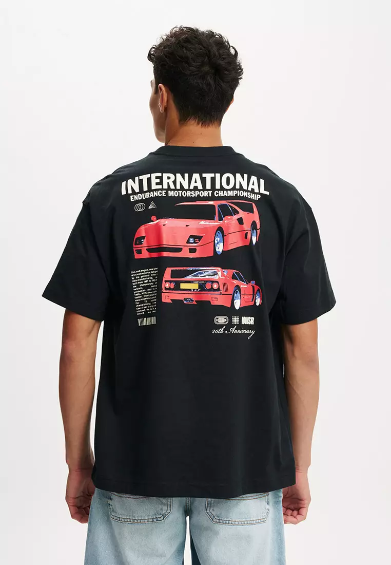 Box Fit Graphic T-Shirt