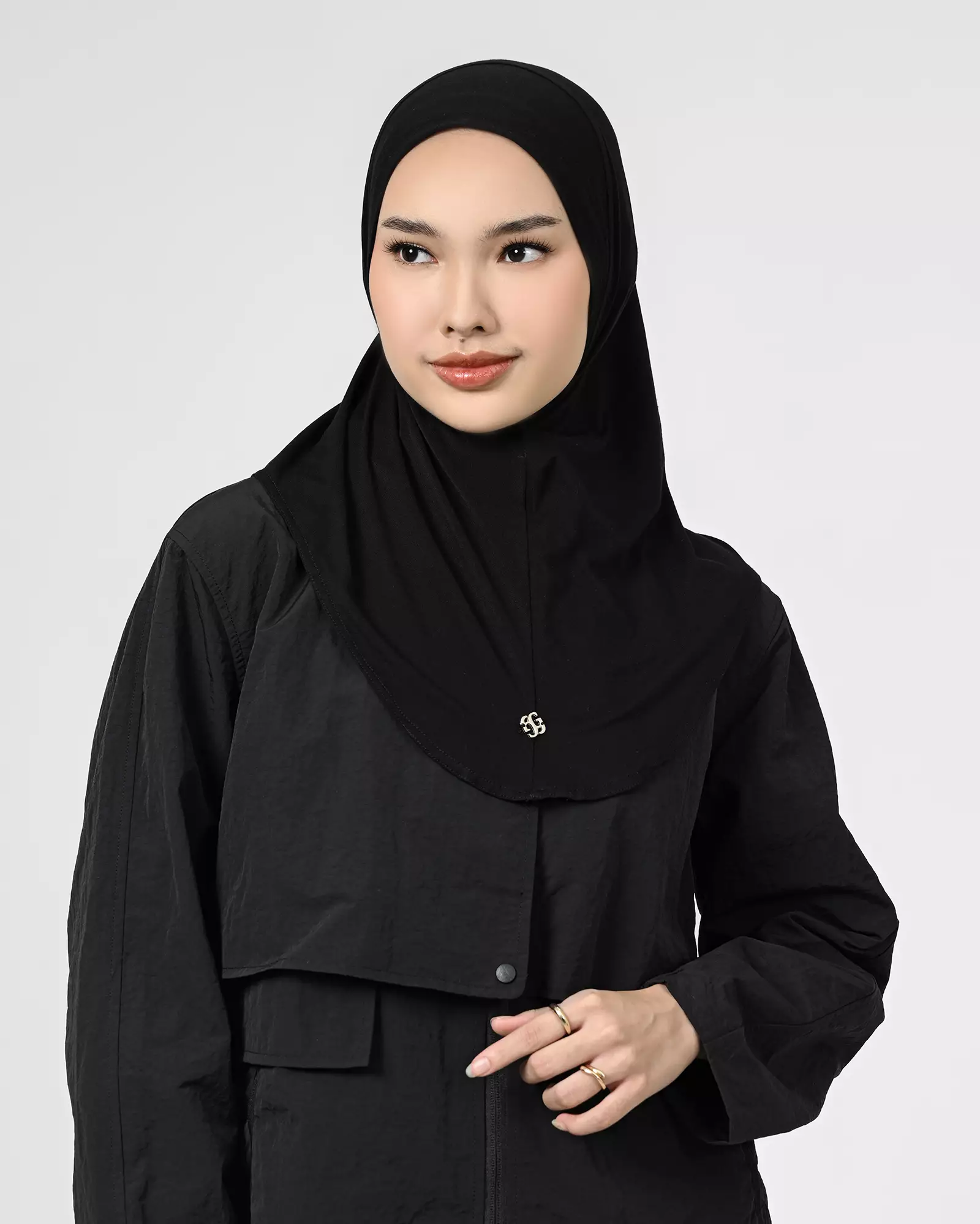 Geulis.id FAYRA BERGO SPORT - BLACK