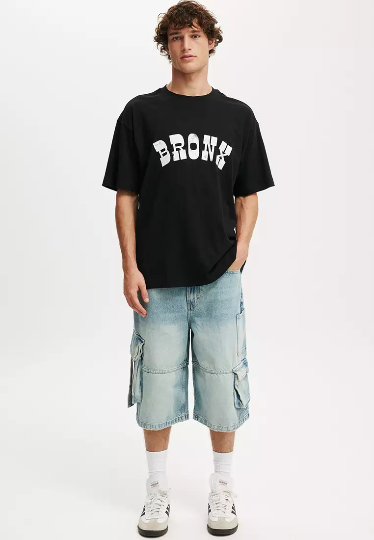 Box Fit Graphic T-Shirt
