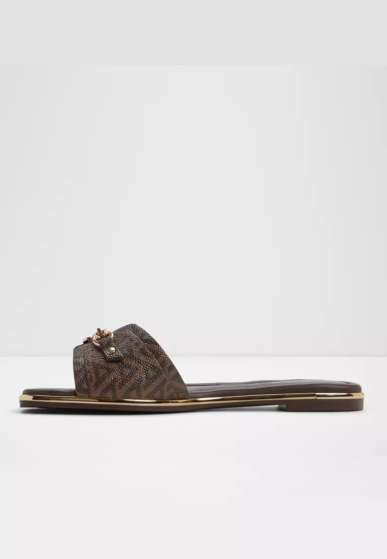 Alamassi Slide Sandals