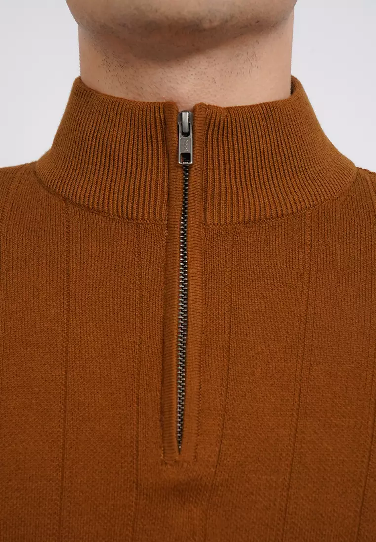 Slim Fit Half Zip Textured Sweater