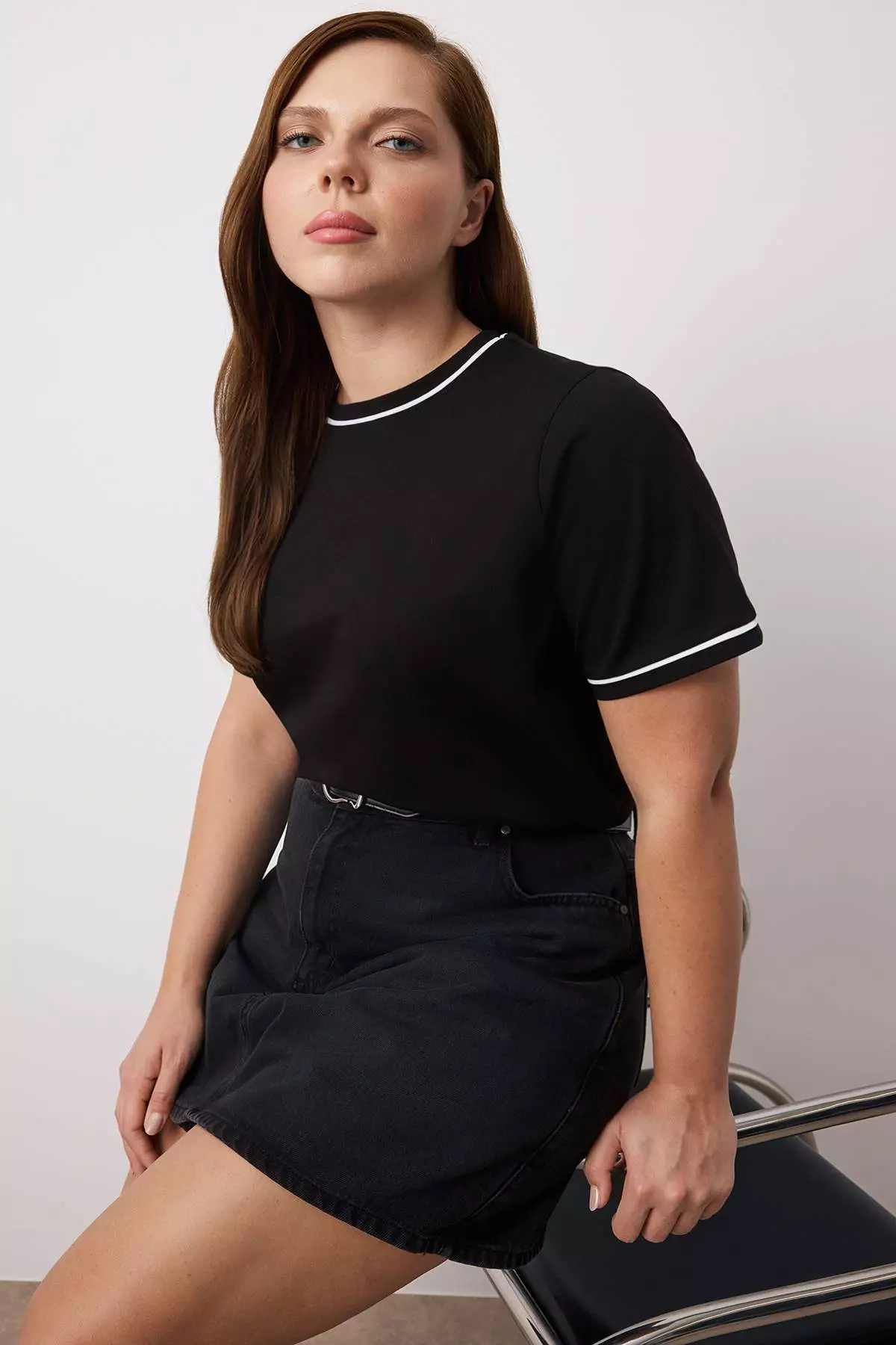 Black Crew Neck Piping Detailed Basic Large Size T-Shirt Tbbss25Bf00050