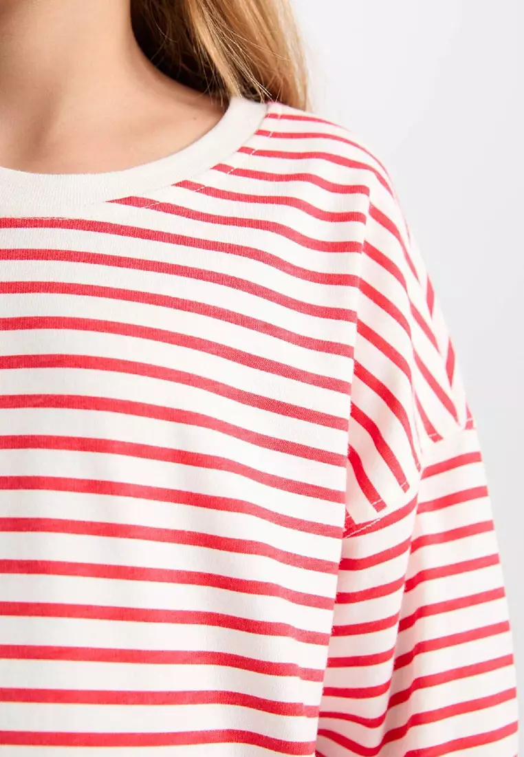 Relax Fit Crew Neck Striped Sweatshirt