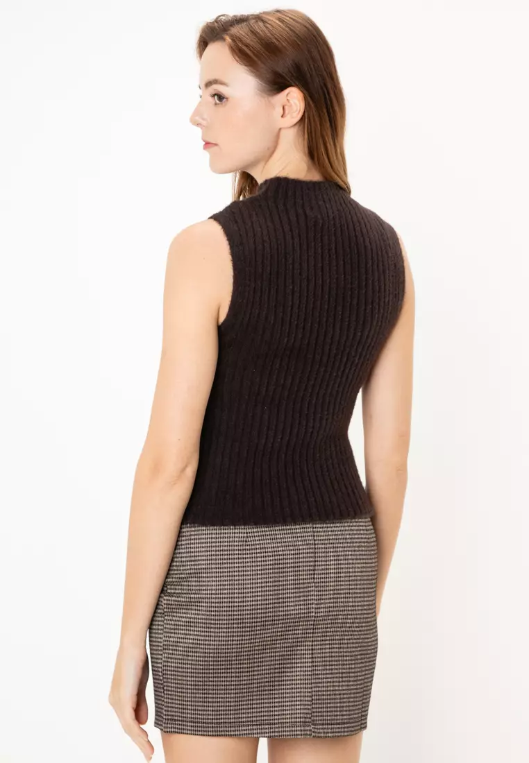 Lyra Funnelneck Pullover Top