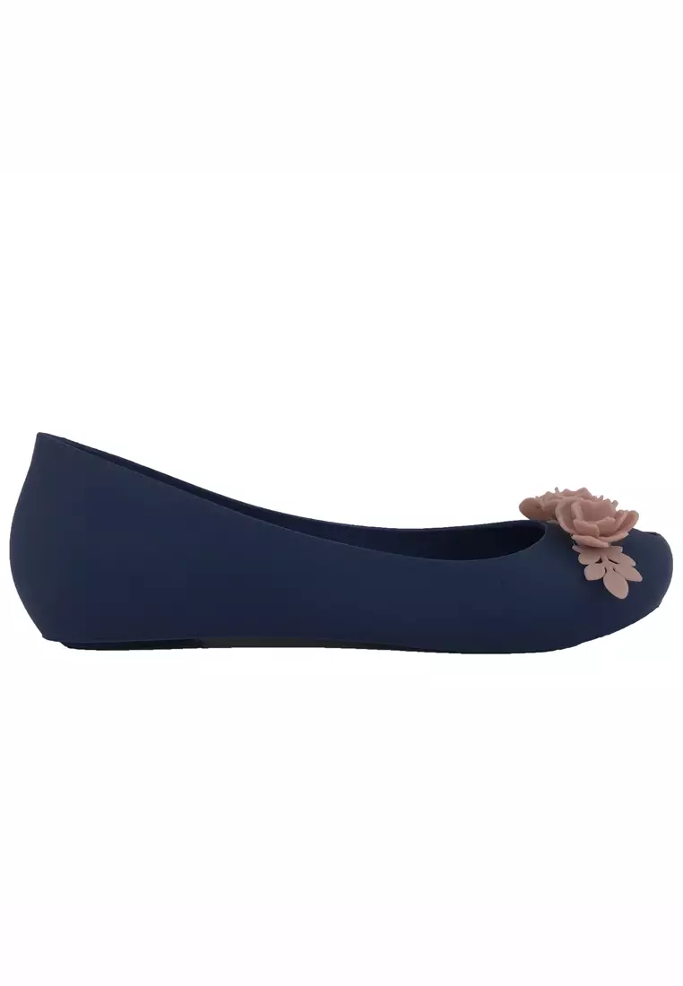Buy summer shoes outlet