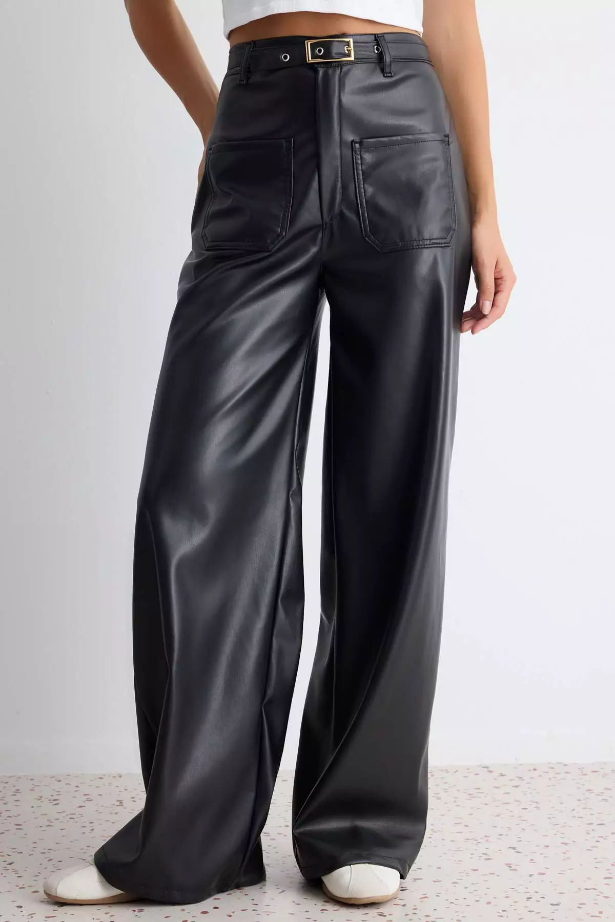 Black Plain Wide Leg Faux Leather Knitted Trousers With Pocket Detail