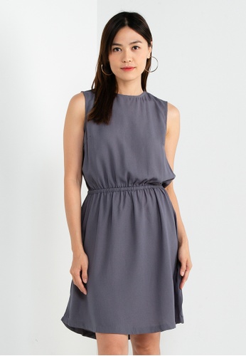 Buy Berrybenka William Basic Dress Online Zalora Malaysia Explore our wide range of women's basics including singlets and tanks, tees, crop tops and long sleeve tops in a wide range of. william basic dress