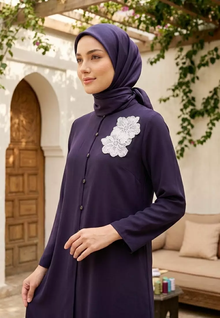 Baju Kurung Dengan lace detail tunic set burgundy– one set muslimah elegant button tunic By Brilliant Girl Warna BURGUNDY