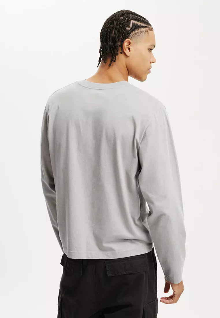 Cropped Fit Long Sleeve T-Shirt