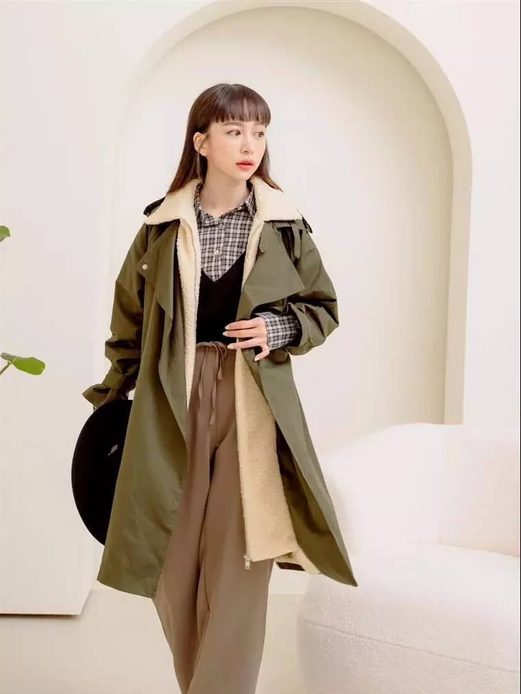 Lamb Wool Lapel Windbreaker Jacket Coat with Belt EA3204