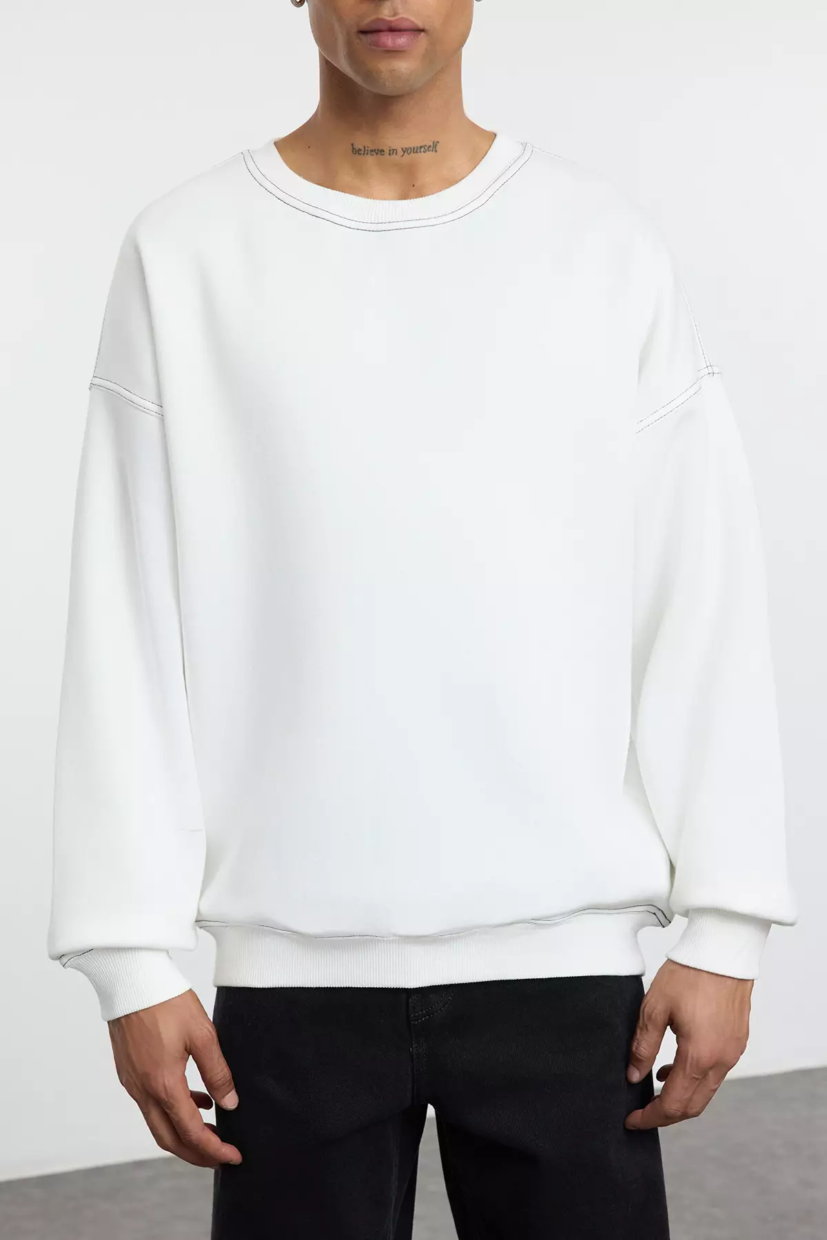 Ecru Fleece Oversize Sweatshirt - Crew Neck, Stitching Detail Tmnaw24Sw00011