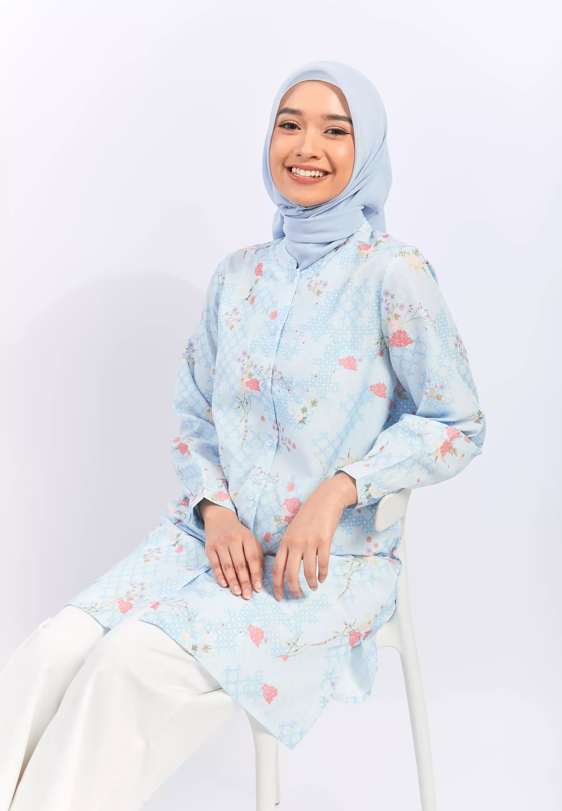 Laika Flower Blue Tunic (G.1734)