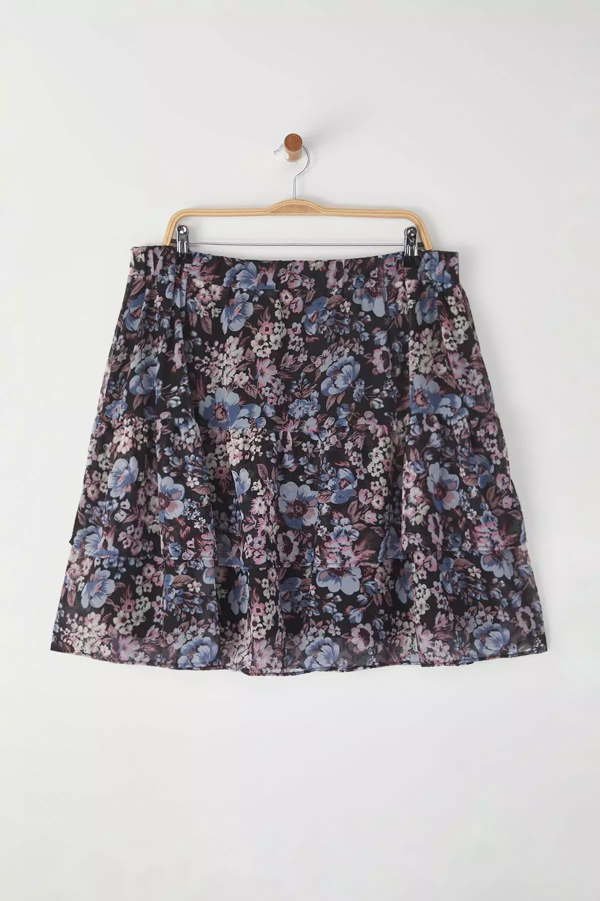 Plus Size Patterned Mini Skirt
