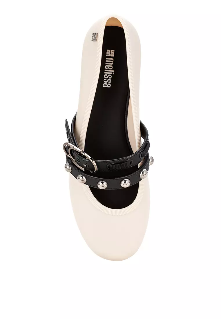 Soft Ballerina Studs Ad