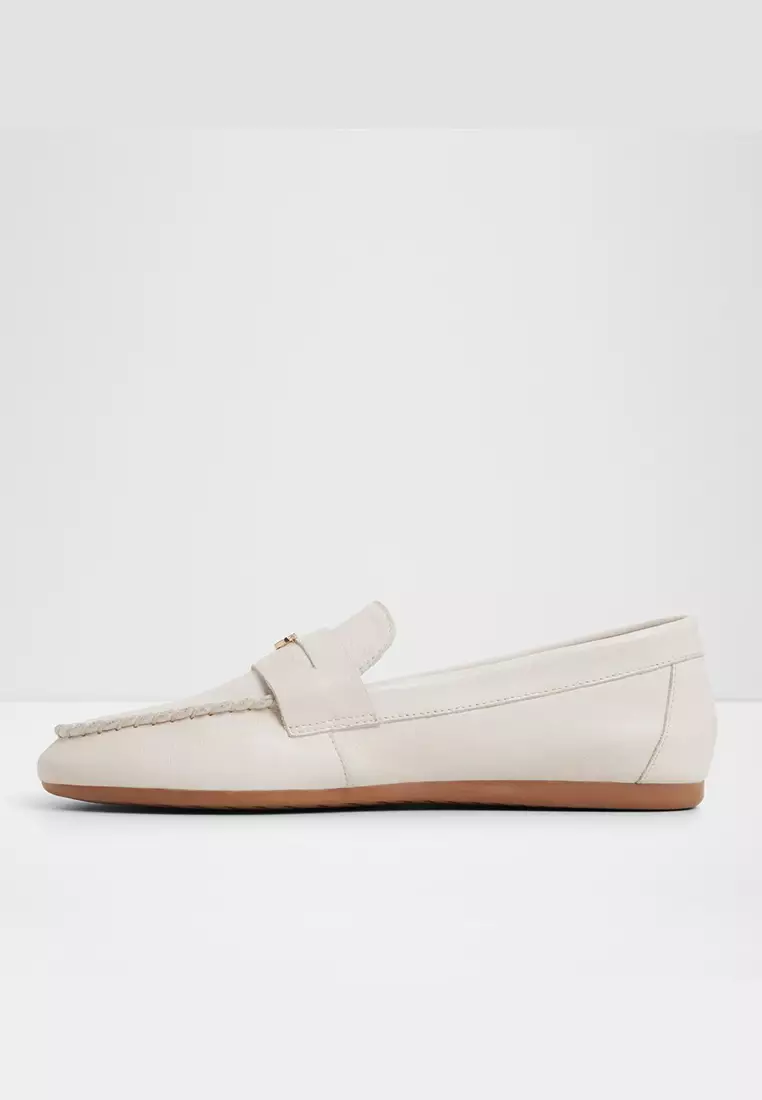 Wylaena Loafers