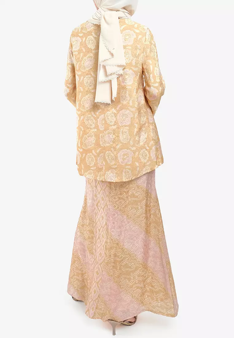 Jepara Blouse & Skirt