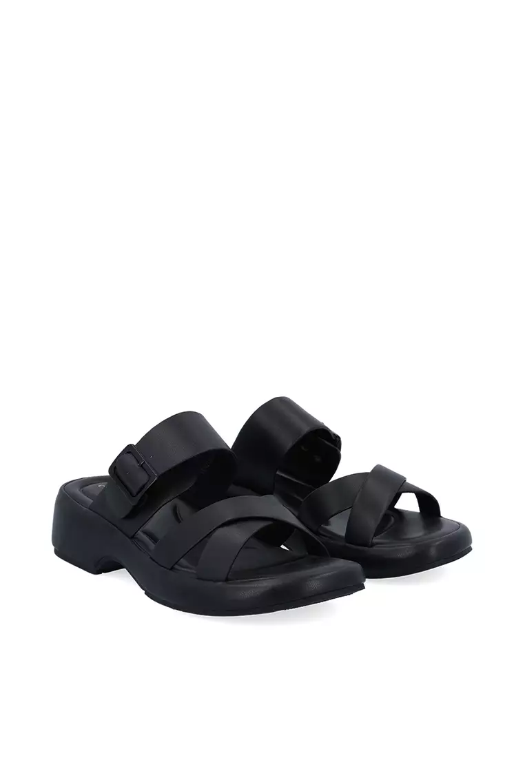 Black Tranquil Stride Sandals
