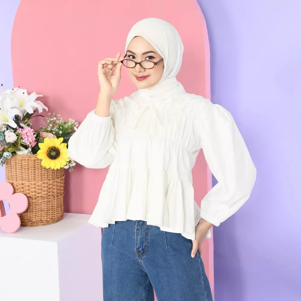 Liora Rubber Blouse - Broken White M19620 R21S4