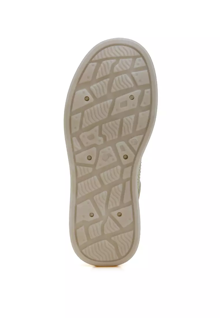 Sepatu Chunky Berhiasan Berlian Imitasi dalam Warna Krem