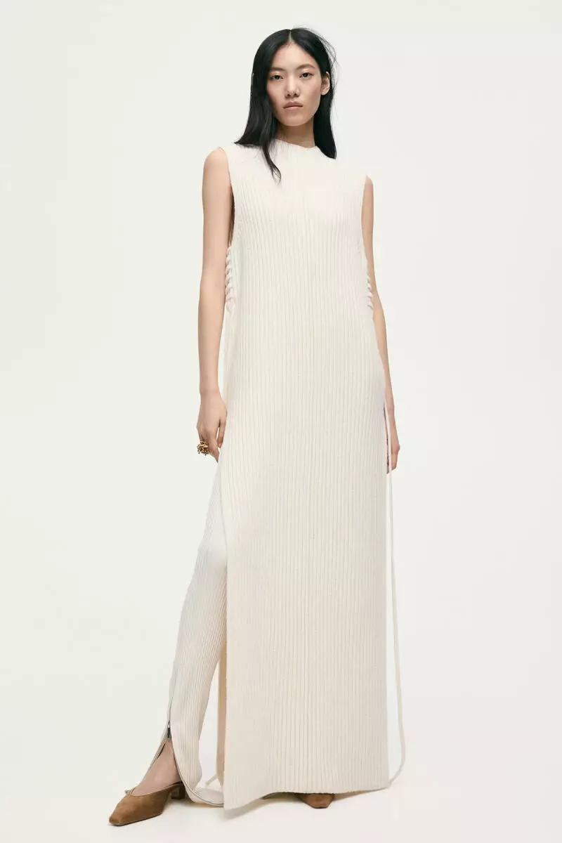 Rib-knit wool sweater vest