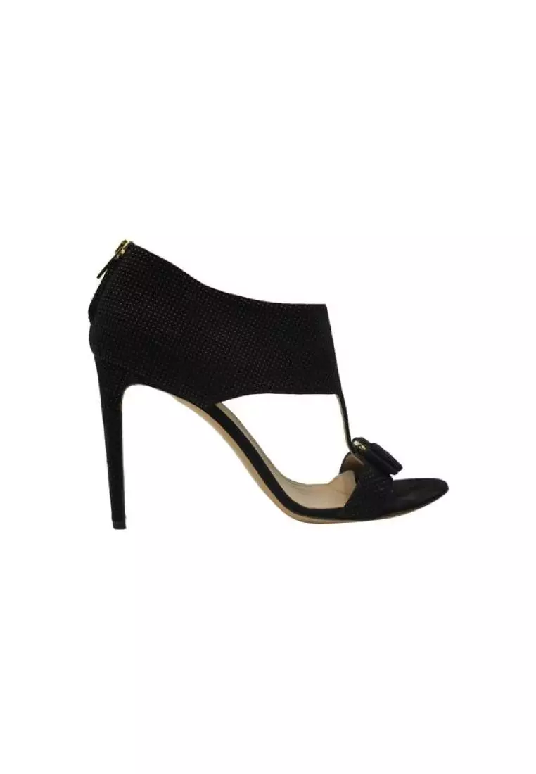 Elegant black deals heels