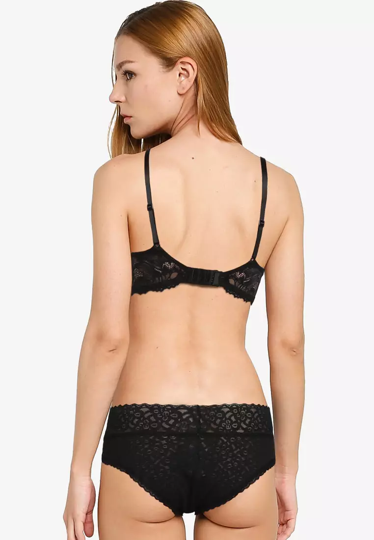 GAP Women's 3-Pack Lace Cheeky Underpants Underwear, True Black Multi,  Large : : Clothing, Shoes & Accessories
