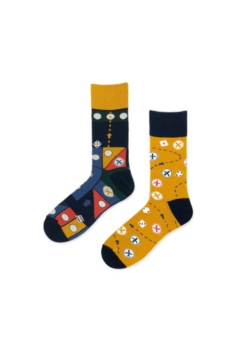 Pair Pair Full yellow Airplane Chess Mismatched Adult Crew Sock 09171AA1EE0B24GS_1