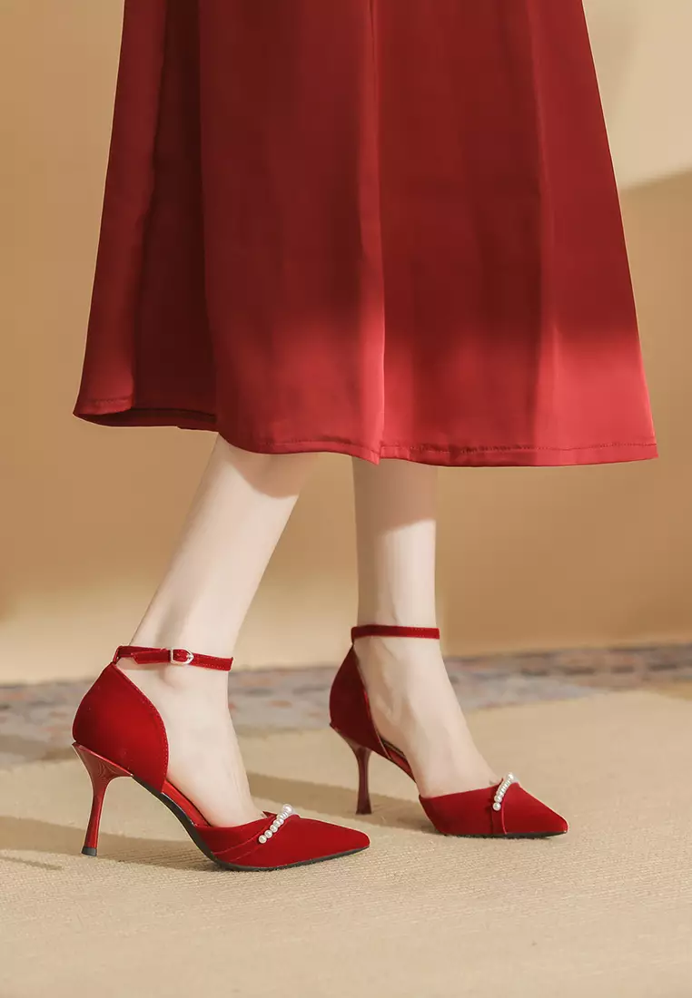Red heels store 2019