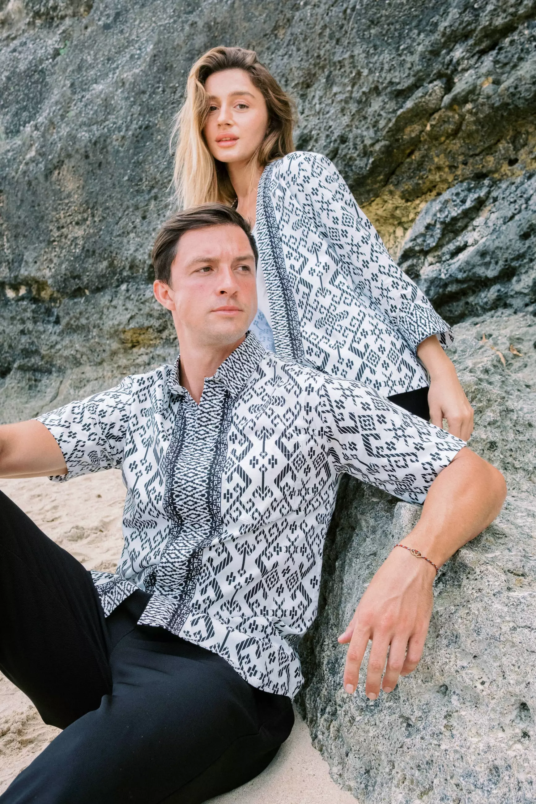 Kimono White Putih Kemeja Batik Pria Slim Fit Katun Lengan Pendek