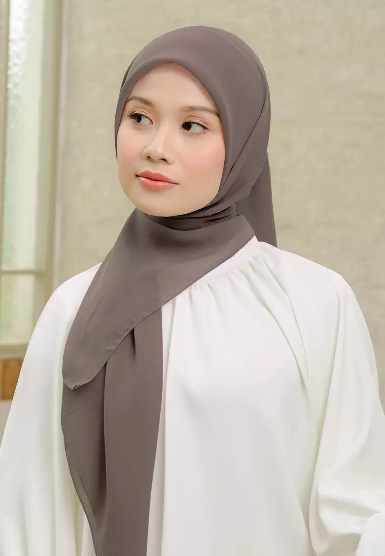 Polly Cotton (Hijab Segiempat Bella Square) Charcoal