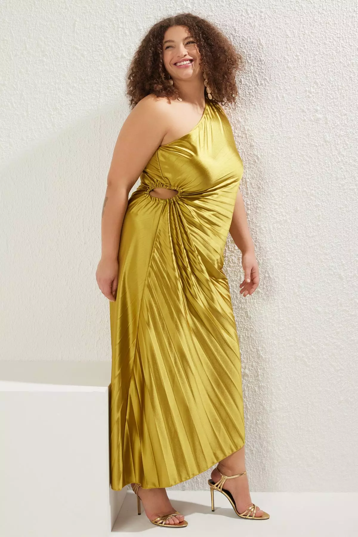 asymmetrical dresses plus size One-Shoulder Mother of the Bride Dresses Plus Women's Sheath One-Shoulder Half Sleeves Floor-Length Ruffles Formal Guest Evening Ball Gowns, As Pic