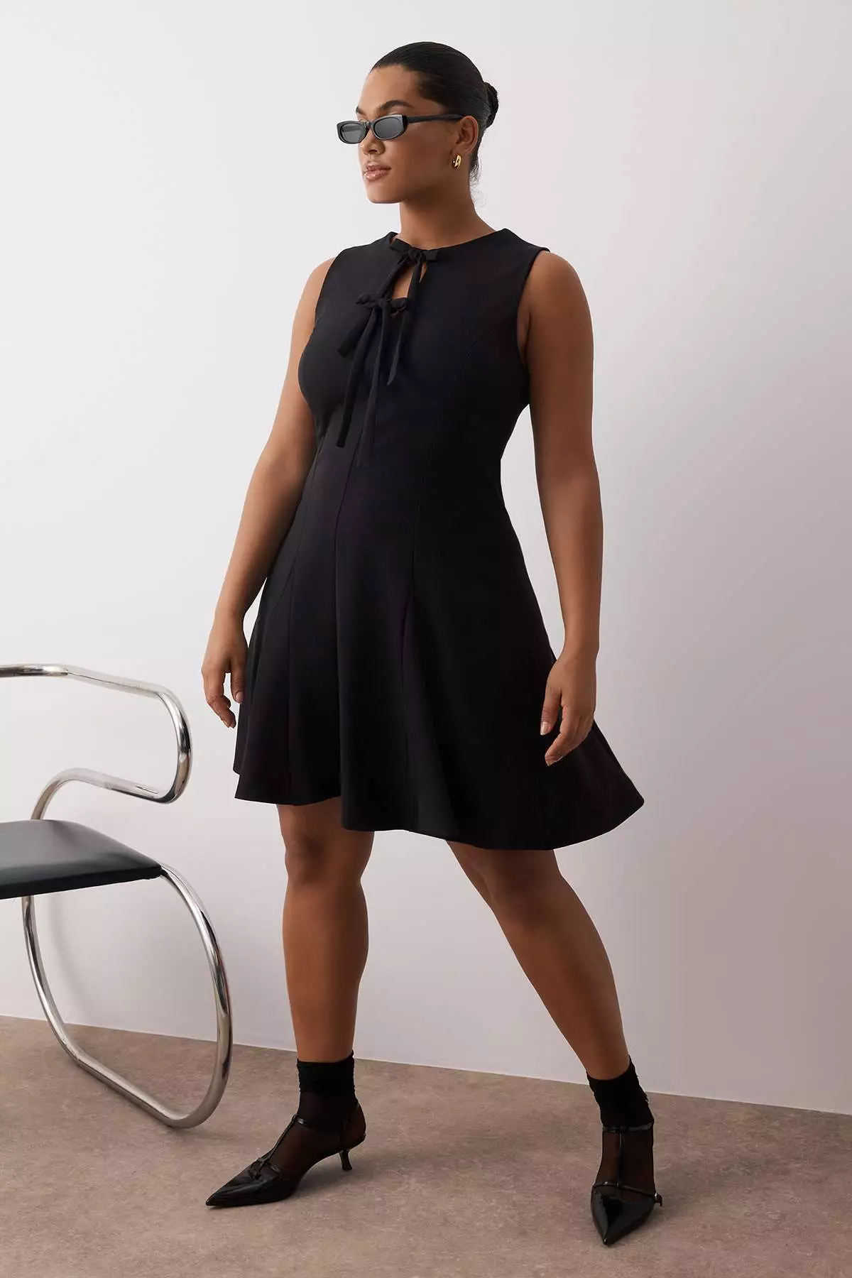 Black Bow A-Line/Waist Cutout Mini Woven Plus Size Dress Tbbaw26Ah00007