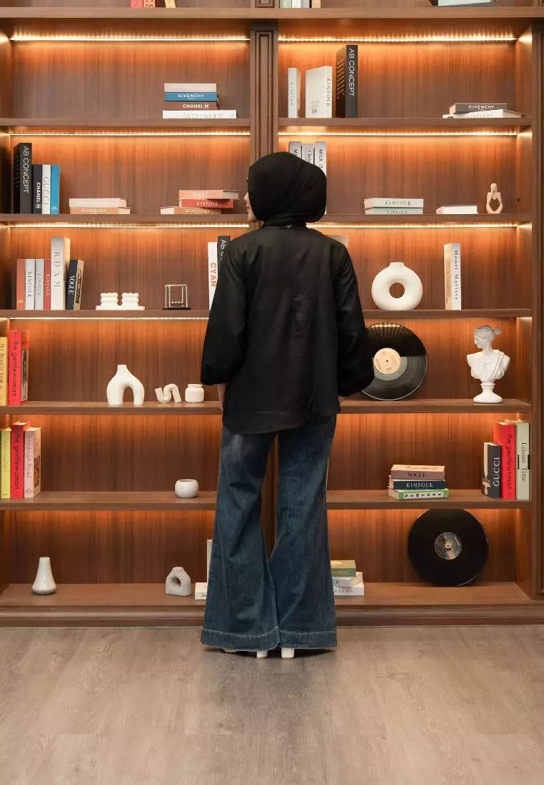 Molly Blouse - Black